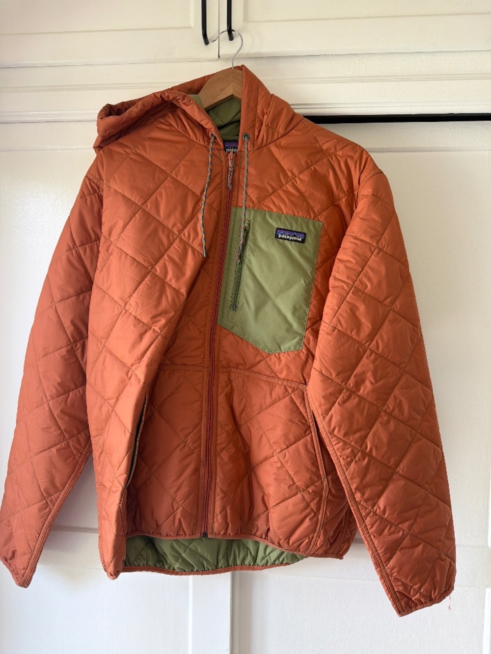 Patagonia Men's Diamond Quilted Bomber Hoodie